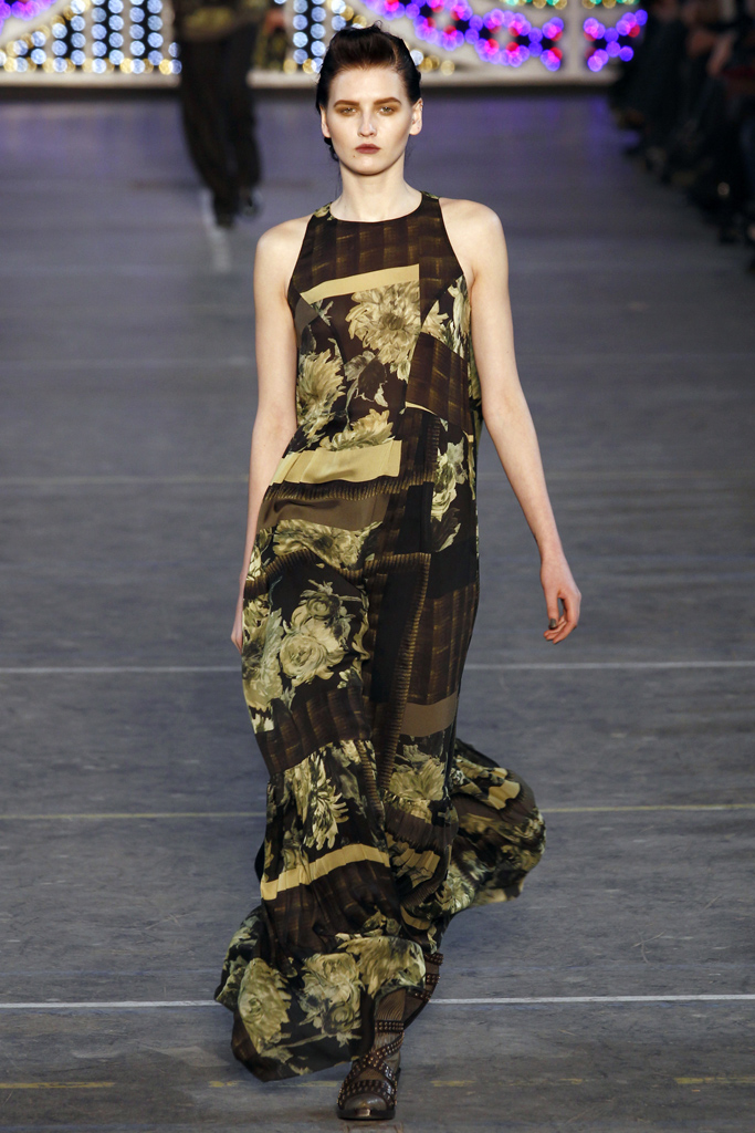 Kenzo 2011ﶬ DƬ