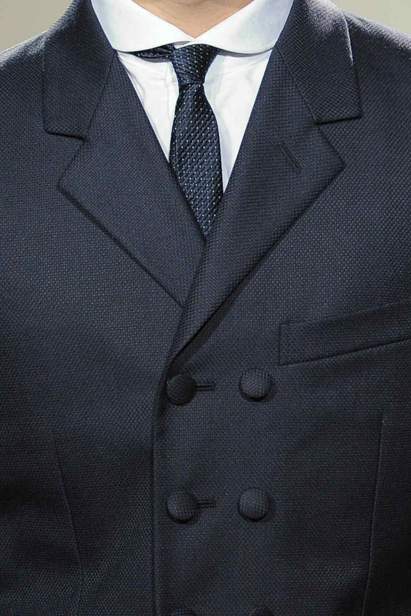 Yves Saint Laurent 2011ﶬbDƬ
