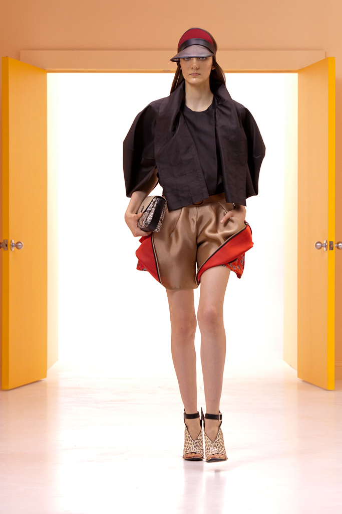 Balenciaga 2012紺ϵиDƬ