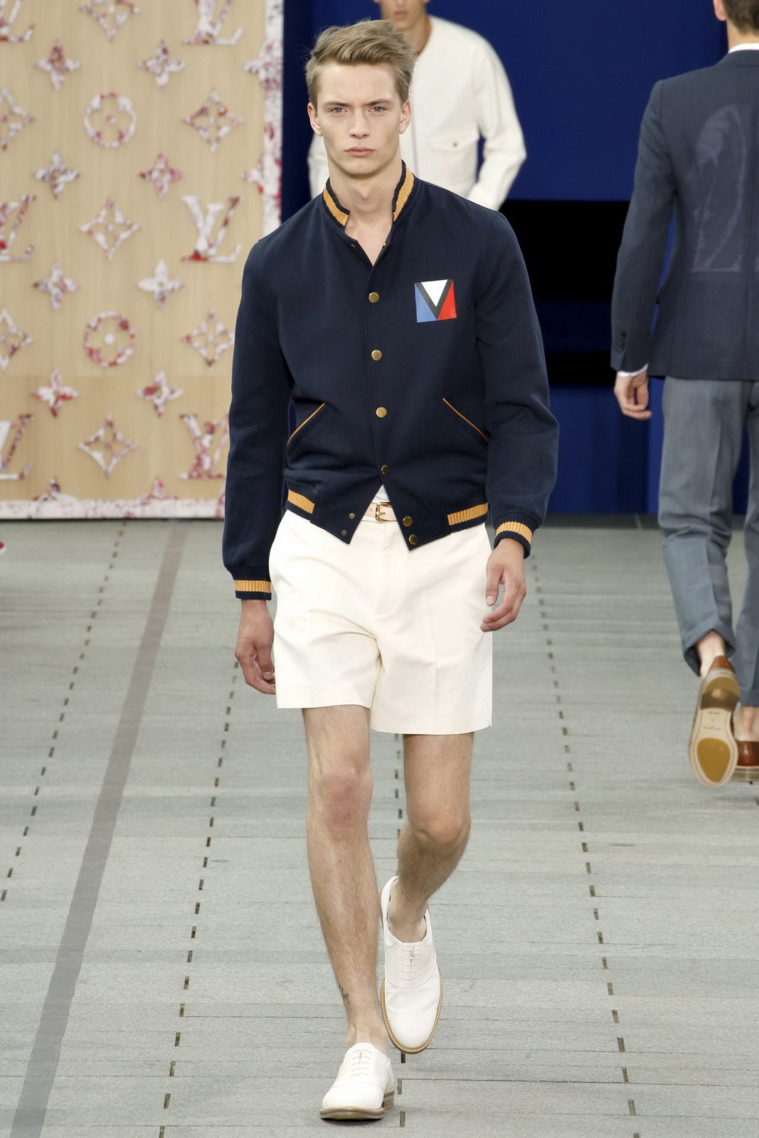 Louis Vuitton 2012bDƬ