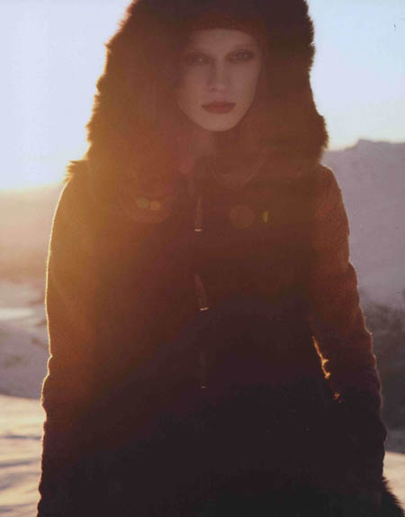Louis Vuitton 2011ϵŮbV DƬ