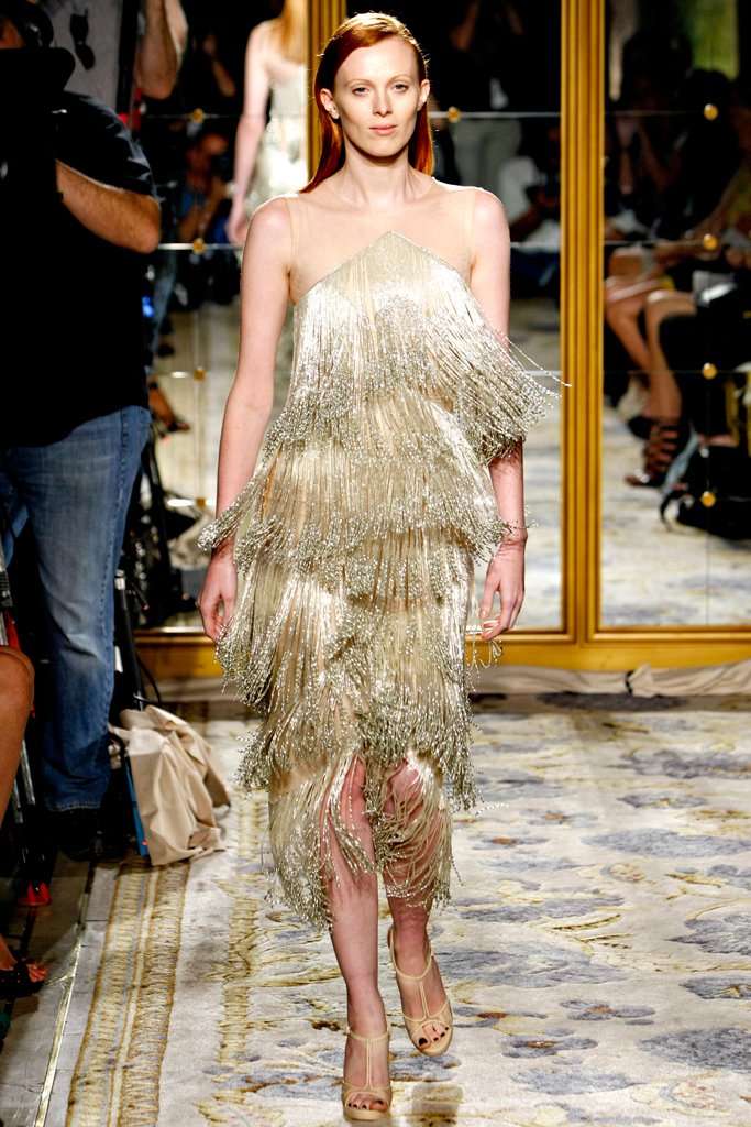 Marchesa 2012DƬ