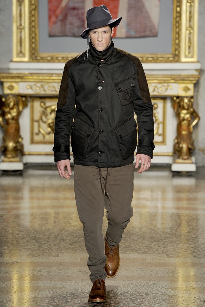 Vivienne Westwood 2012ﶬbDƬ
