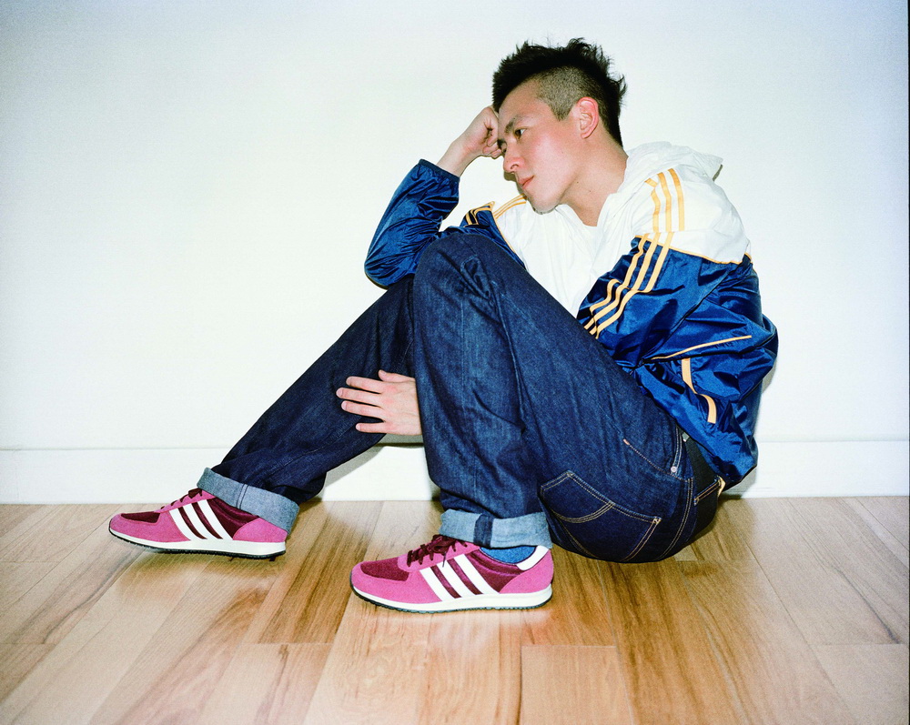 adidas Originals春夏新品防風(fēng)衣高清圖片