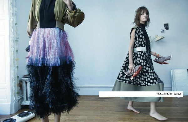 Balenciaga 2012ŮbϵЏV DƬ