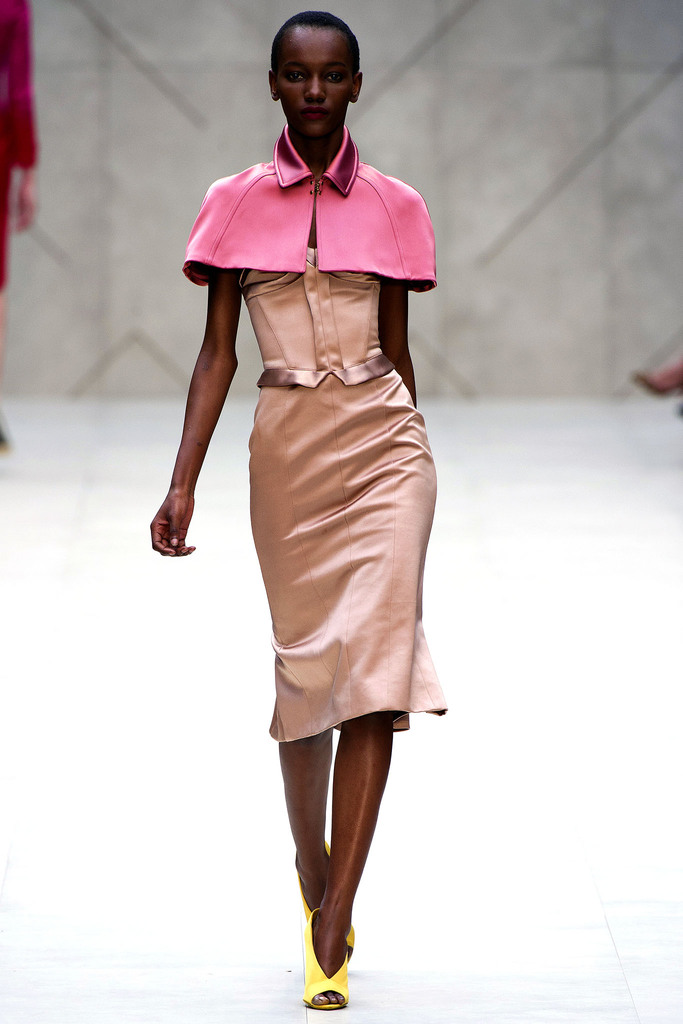 Burberry Prorsum 2013(chng)DƬ