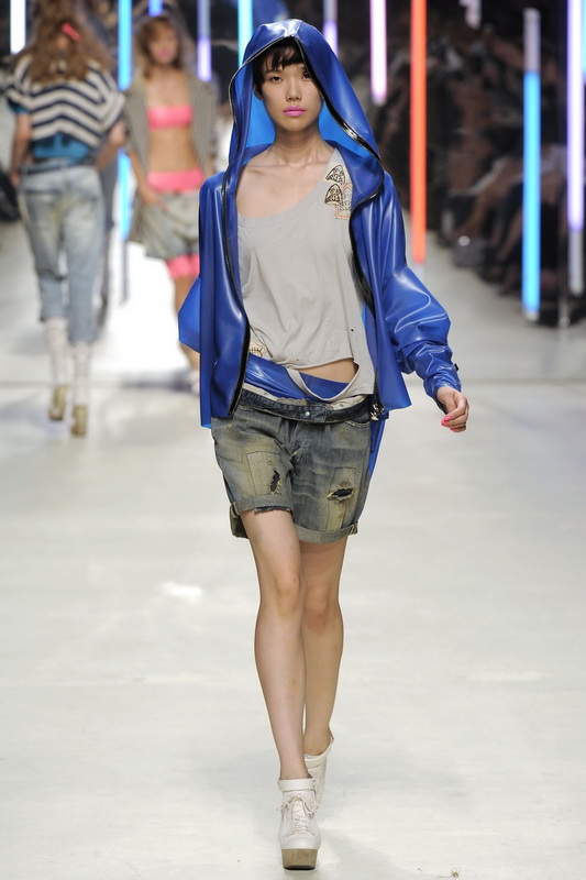 Topshop Unique 10ĸDƬ