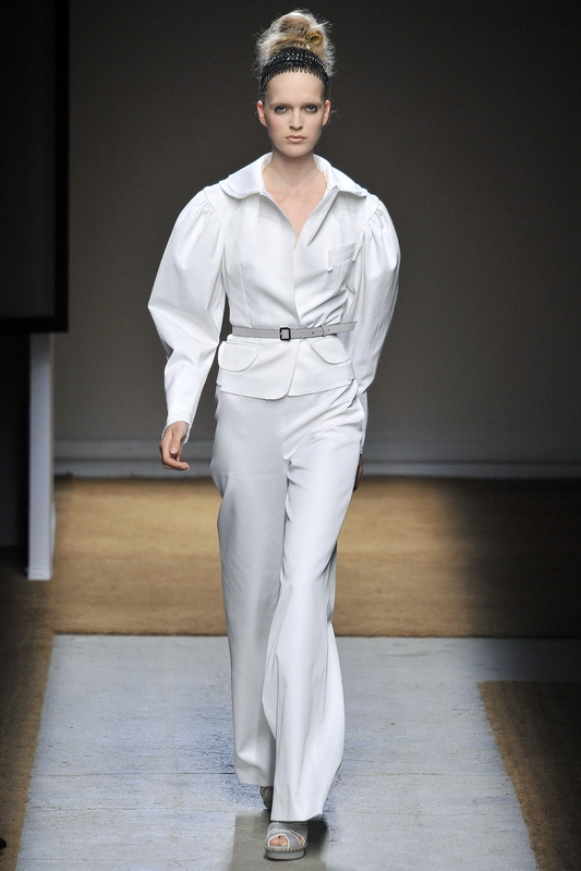 Yves Saint Laurent 10ĸDƬ