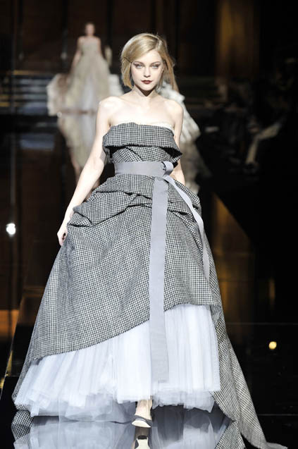 Dolce & Gabbana 08ﶬDƬ